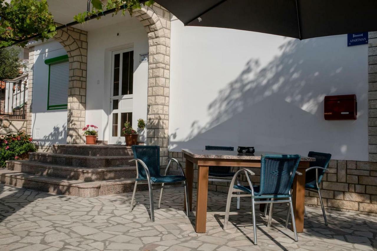 Apartman Marcela Palit Buitenkant foto