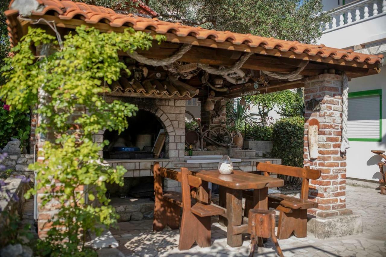 Apartman Marcela Palit Buitenkant foto